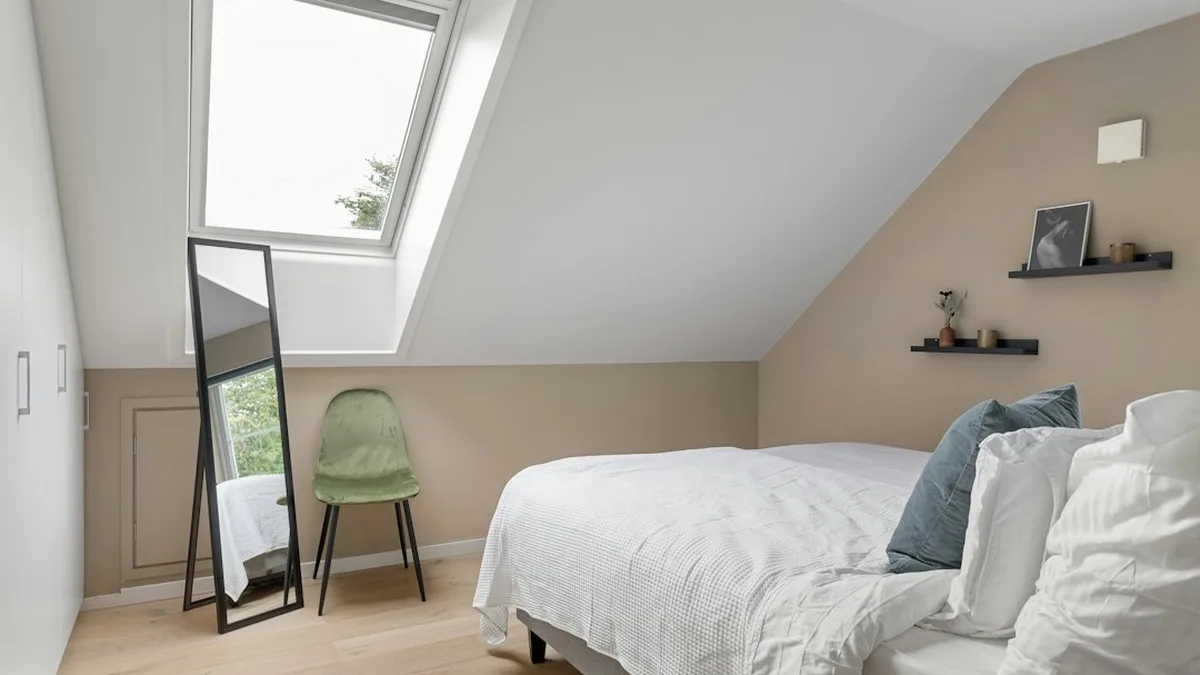 chambre sous combles faible hauteur — Chambre sous combles faible hauteur : ce que disent les sources