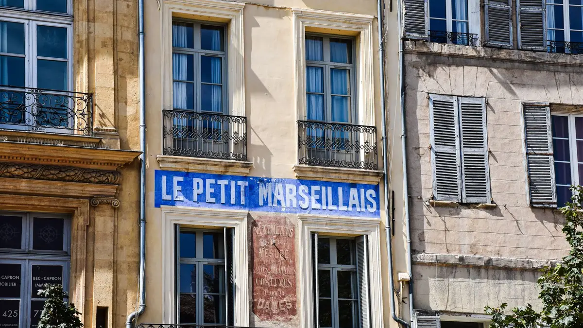 prix d une toiture en ardoise au m2 — Prix d'une toiture en ardoise au m2 : ce qu’il faut prévoir